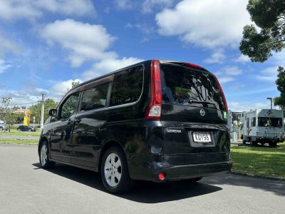 Nissan Serena 2006 | Low Km