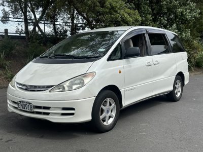 Toyota Estima 2004