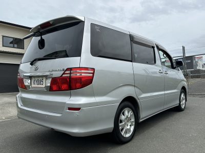 Toyota Alphard 2007