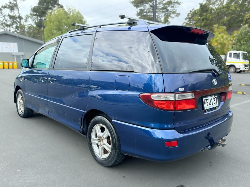 2001 Toyota Estima